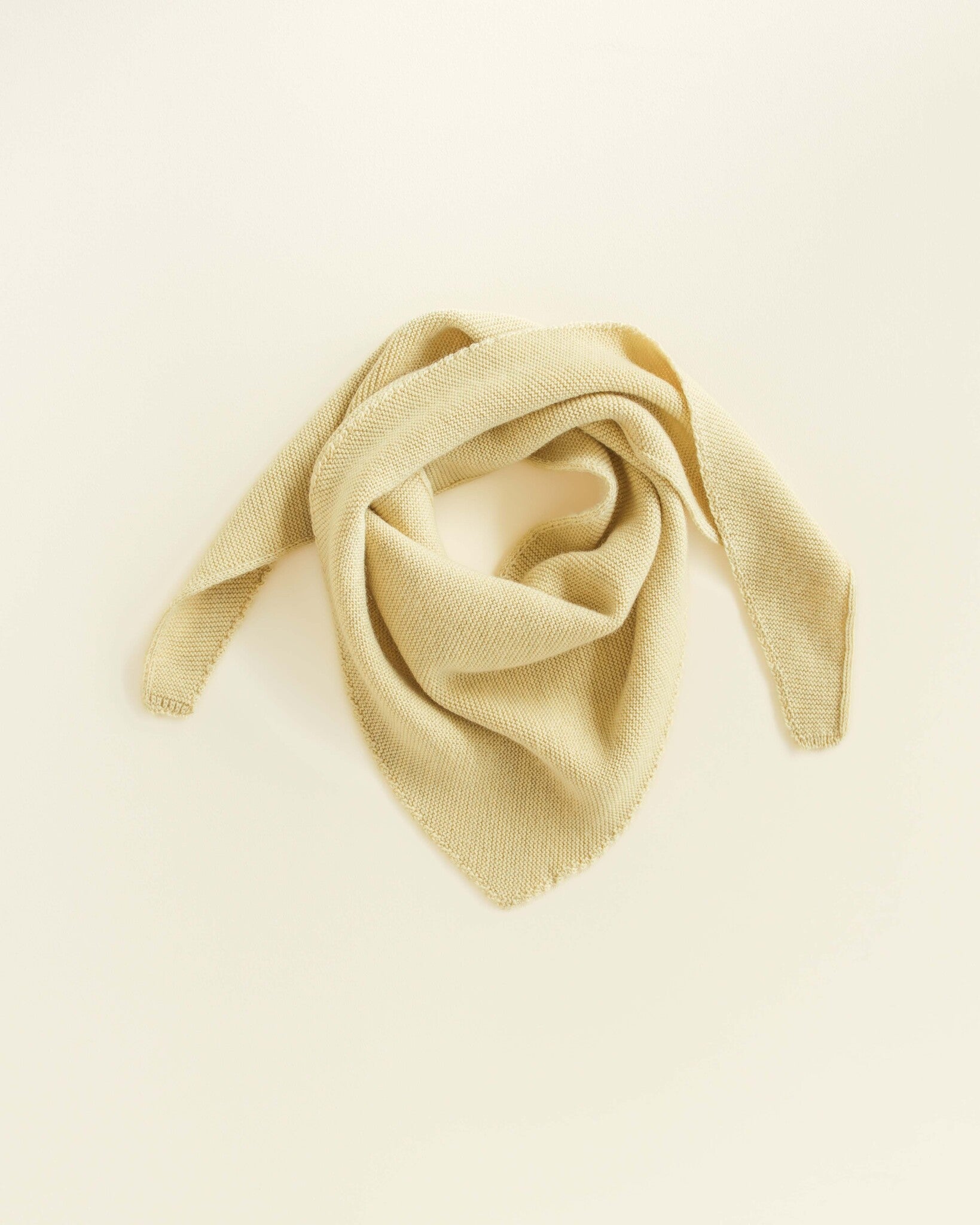 scarf-josephina-light-yellow-1