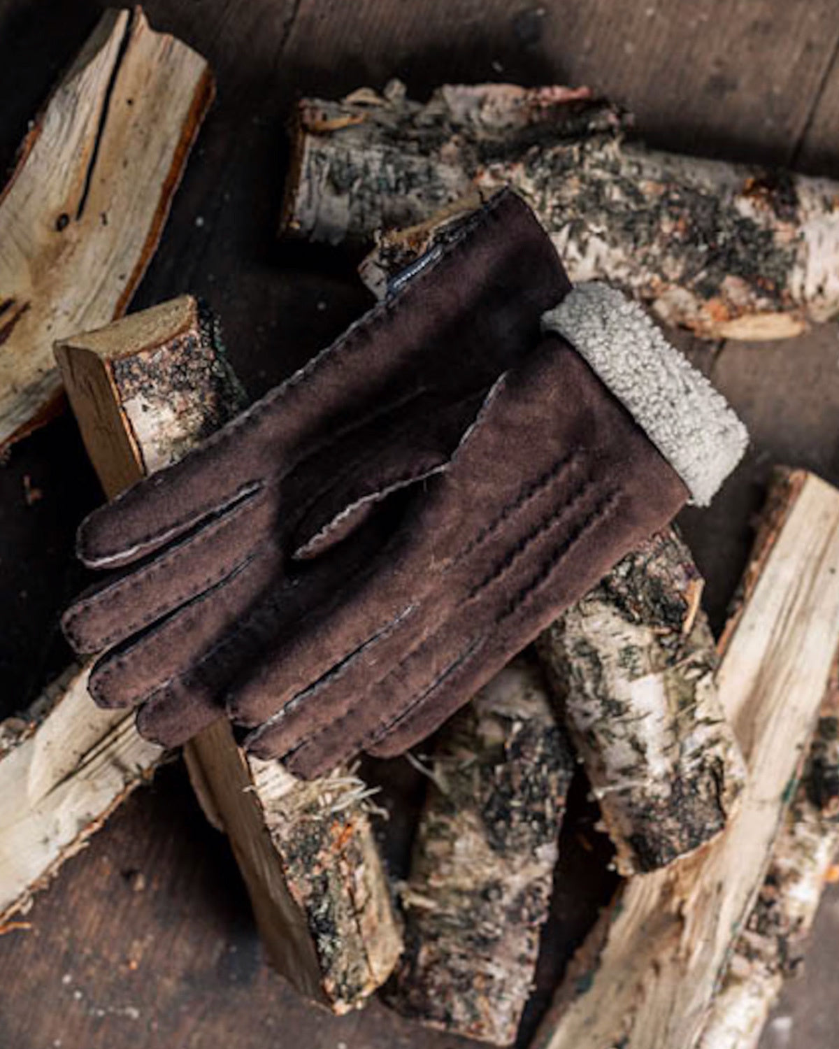 Shepherd-of-Sweden-handschoenen-donker-bruin-1003037-moro_3