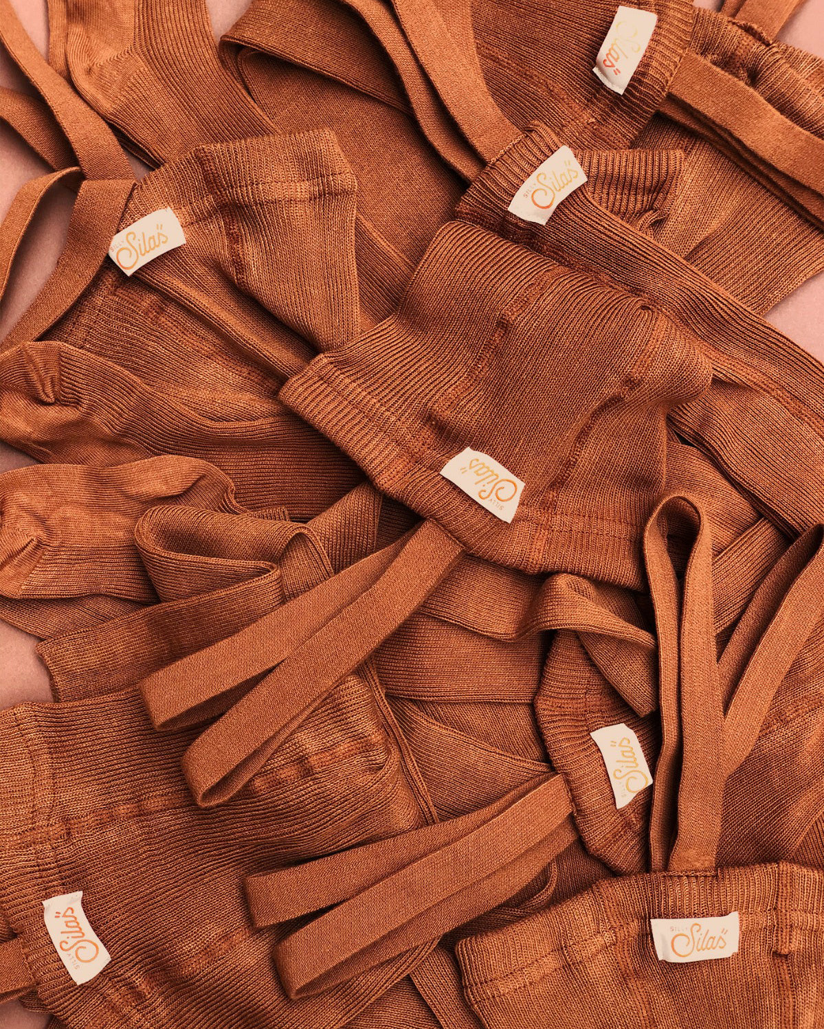 Sillys-Silas-tights-on-stock