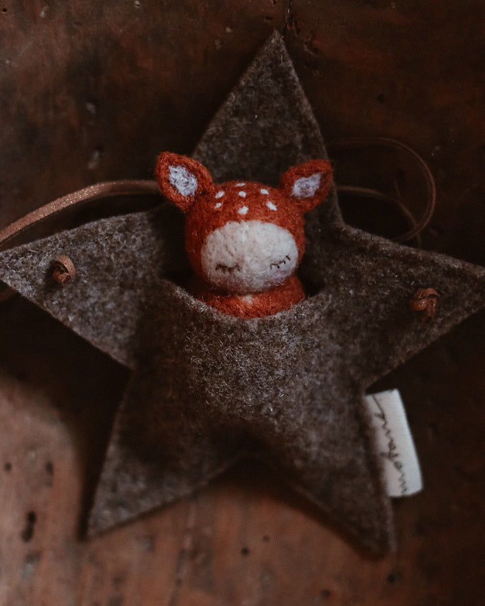 studio-motane-fawn-star-pocket