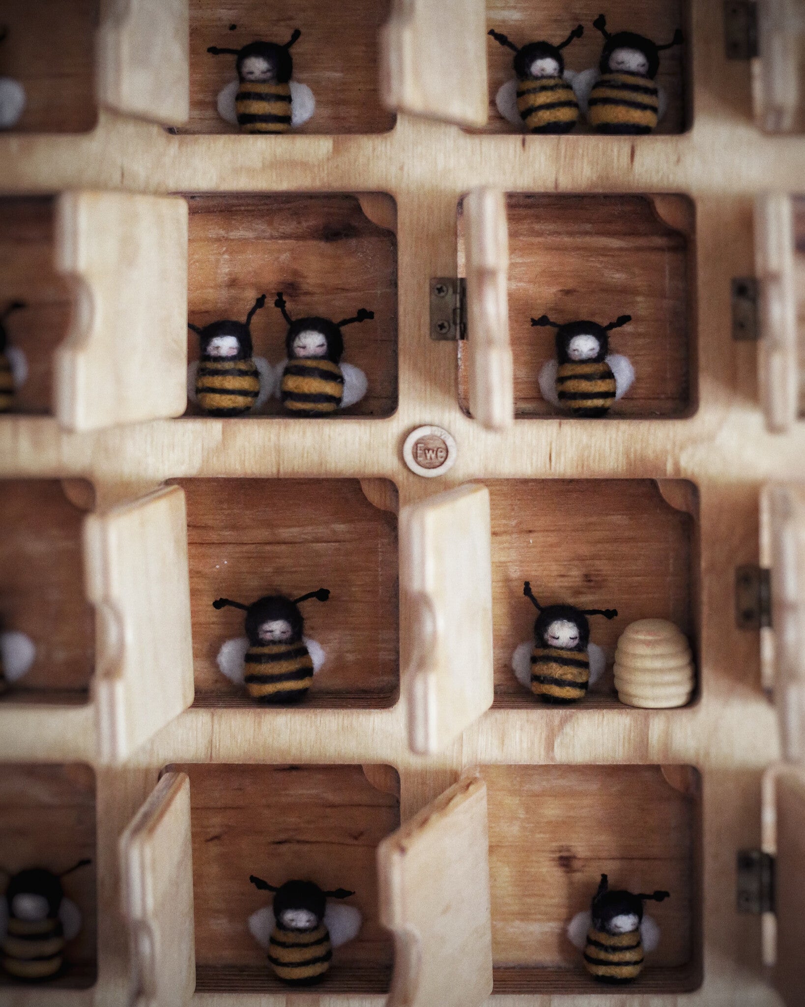 studio-motane-walnoot-bij-5