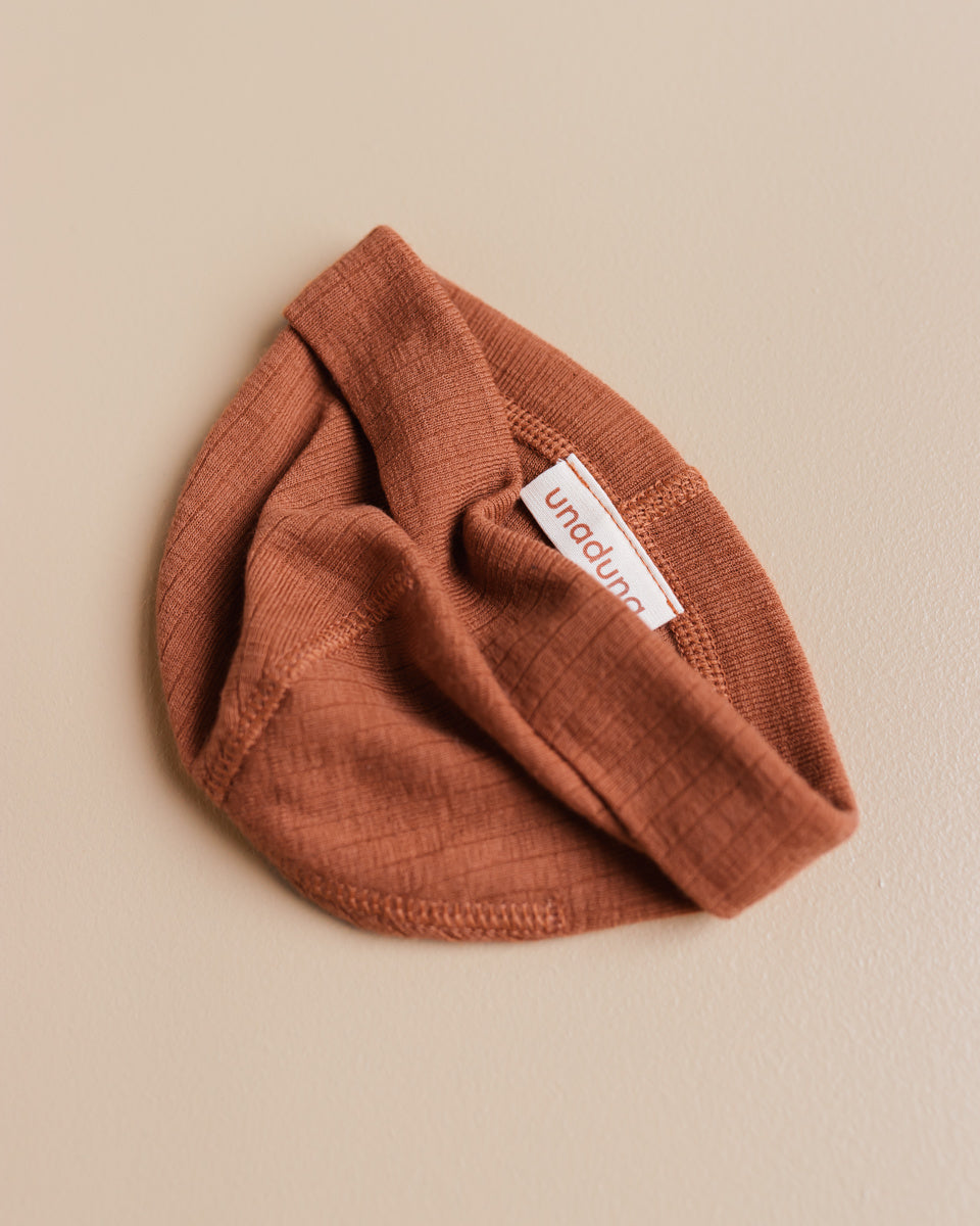 unaduna beanie wool umber