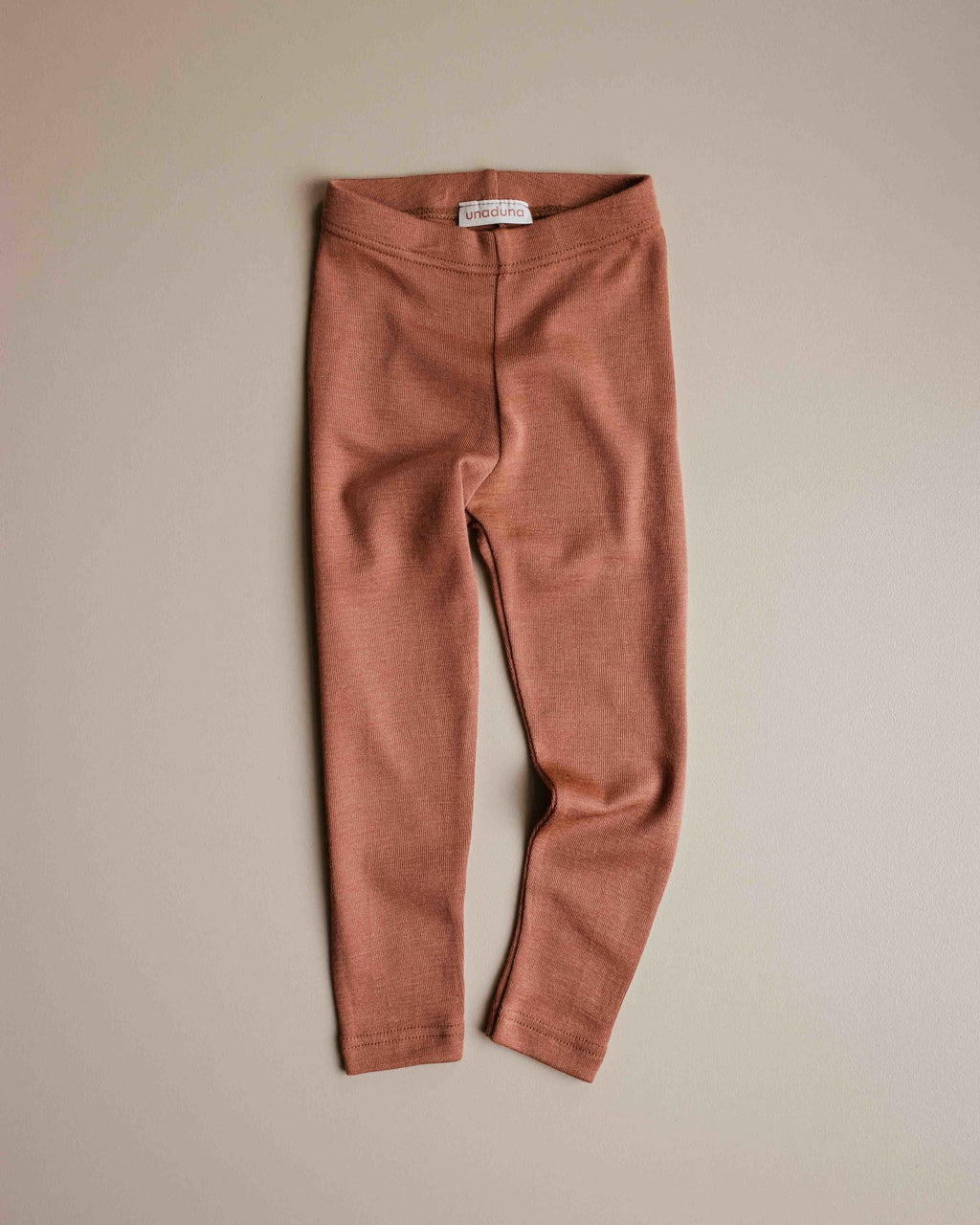 Unaduna_sienna_Clay_kinder_legging_wolzijde-33